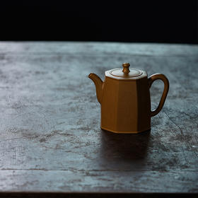 龙德堂陶艺 徐飞制《抱檏怀真》原矿金砂段 270cc(库存请咨询客服)