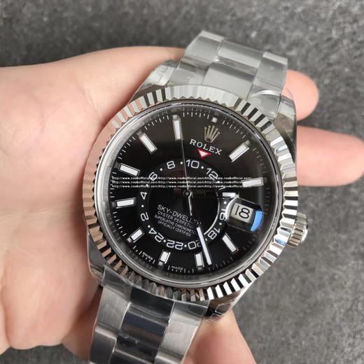 N劳li士天行者SKY-DWELLER，尺寸：42MM，搭载9001机芯，男士腕表，精钢表带，自动机械机芯，密底。 商品图2