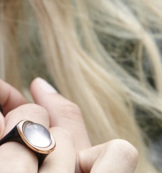 北京仓｜Huffy-Fluidity-Chloe 天然月光石 戒指［希腊设计师］ 商品图0