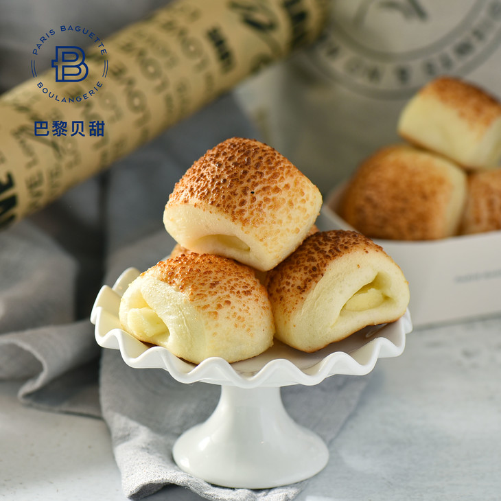 巴黎贝甜|一口奶油芝士面包(食街)