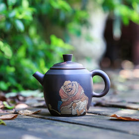 孔凡庚  徐长文合作罗汉壶