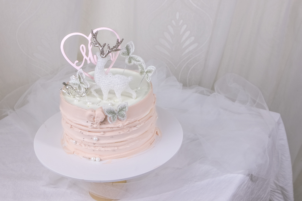 水晶鹿【夹心：草莓＋芒果＋扁桃仁榛子酱】