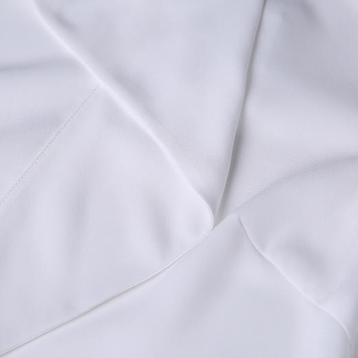 VIMAGE纬漫纪女上衣宽松百搭白色圆领长袖雪纺衫女V309095 商品图3