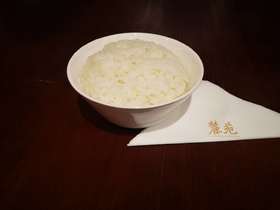 【麓熹小苑】中餐厅  白米饭