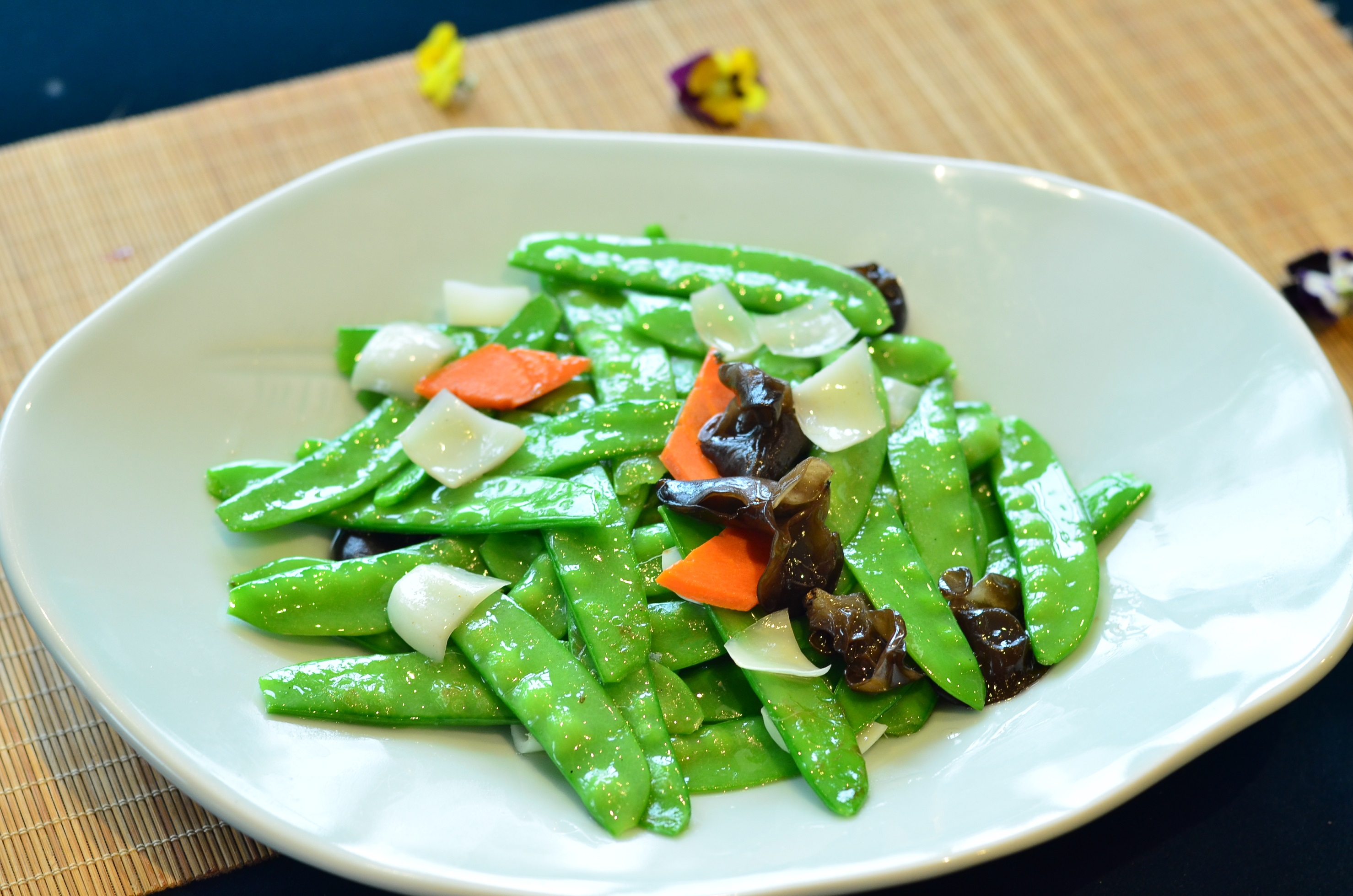 【麓熹小苑】中餐厅 荷塘月色