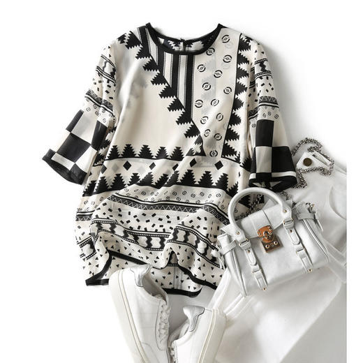 YC-欧洲站2020年新款ing超火设计感小众几何印花上衣 商品图1