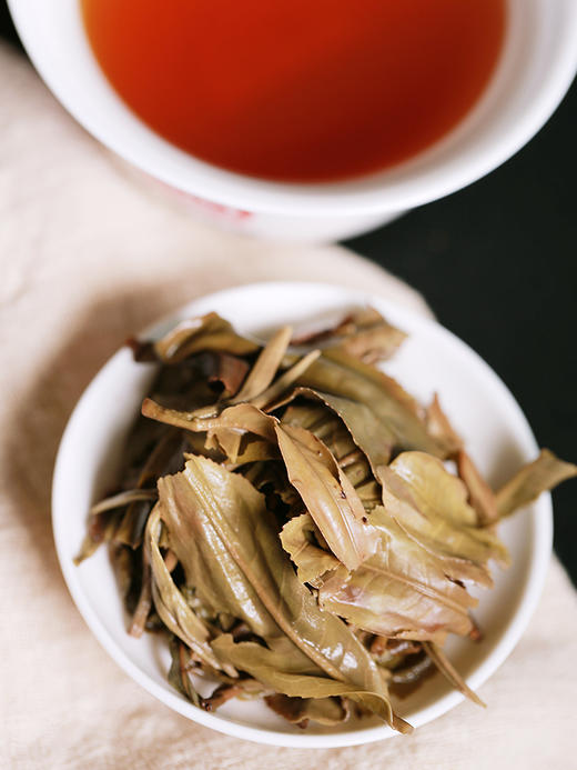 【礼盒装】凰馨古茶诸事如意普洱茶生茶357g云南布朗山2018年大树纯料生茶饼 商品图7