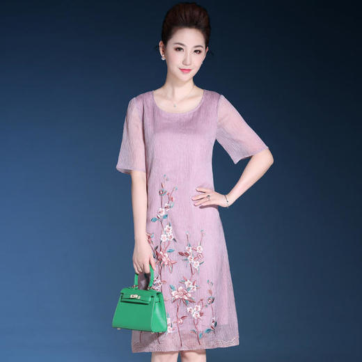 DYSL-Q3836高端定位绣花复古宽松连衣裙 商品图1