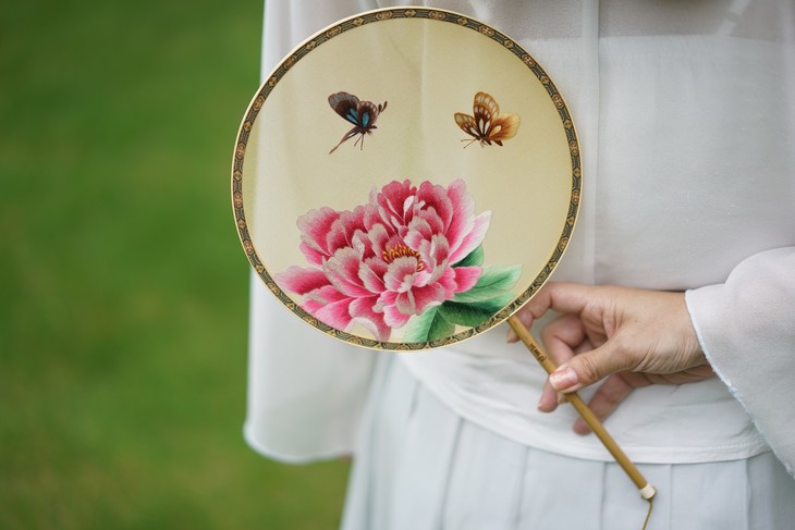 不见不散 王星记折扇/真丝绣花团扇/头青排茄绢扇/真丝荷花绢扇