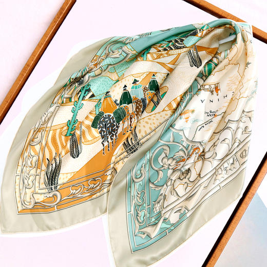 鑫缘 一带一路真丝方巾 GD0018 商品图1