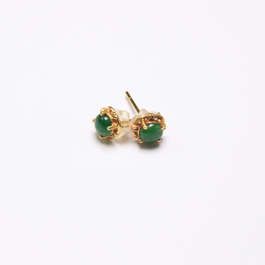18k黄金镶翡翠耳钉