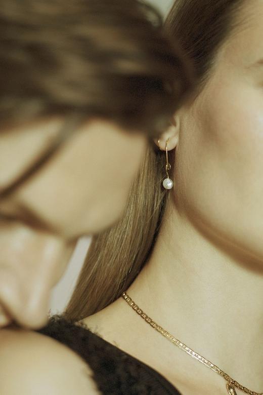 北京仓｜MARIA BLACK-DETOUR TWIRL-巴洛克珍珠 耳环（右耳 单只）［丹麦设计师］ 商品图3