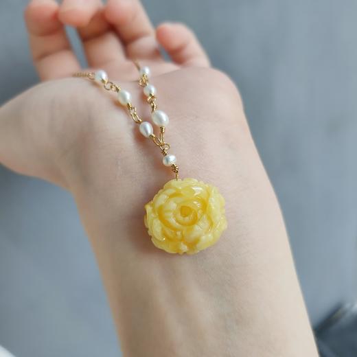 蜜蜡花项链 商品图2