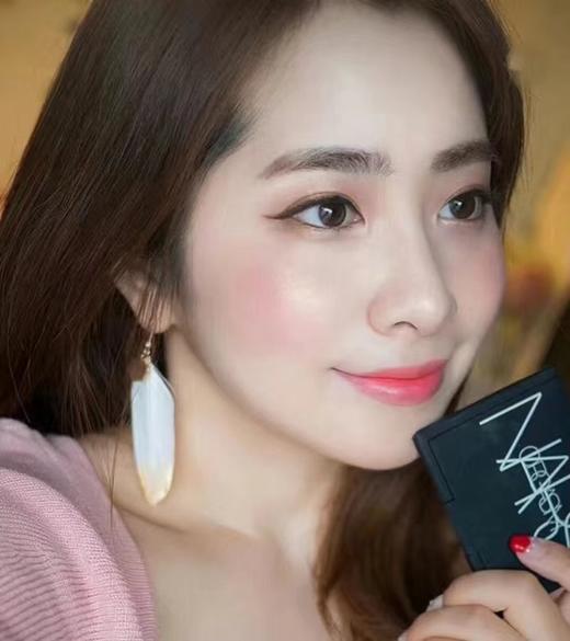 正装4.8g售价300 人间绝色！Nars腮红2.4g 中样 4013高潮/4016深喉/4033性感 /4030超级高潮/泰姬陵 香港贸易商渠道到货 仅有一批 3个包邮 商品图3