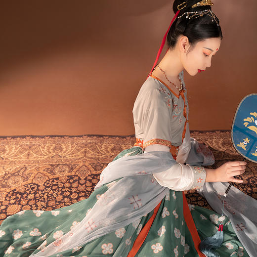 重回汉唐原创汉服女菁华坦领半袖5米摆破裙交窬裙齐腰襦裙中国风