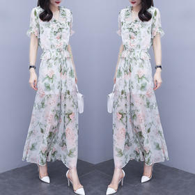 NYL-M000167碎花2020年新款网红洋气减龄显瘦气质两件套