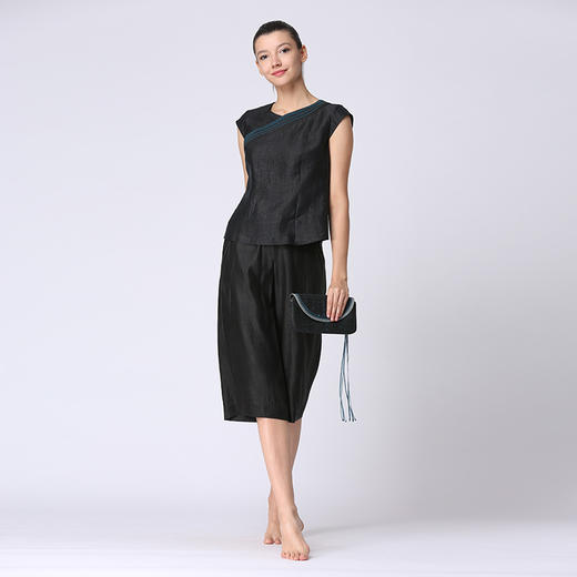 TANGY Collection/天意兰馨系列复古龟裂纹简约款莨绸休闲裤 商品图1