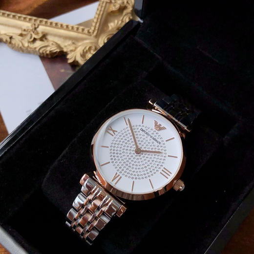 质保五年 armani 阿玛尼满天星女士手表 - 番茄 私人订制专柜