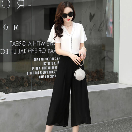 YNQJ-9045洋气减龄轻熟时尚气质显瘦小香风职业阔腿裤两件套 商品图3