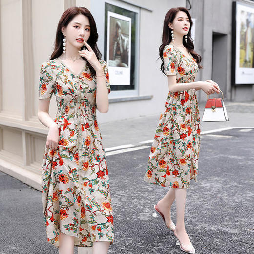 KY-YIXG8067夏季新款减龄时尚收腰显瘦印花连衣裙 商品图2