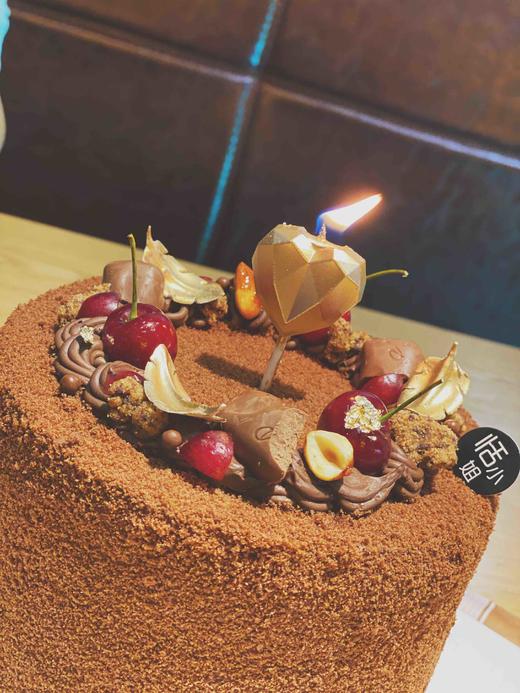 创意多层黑森林，传统黑森林的升级版，内在法芙娜巧克力碰撞上樱桃果茸夹心，完美的搭配经得起各种口味的挑剔 商品图5