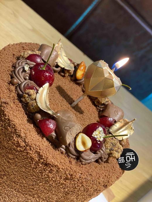 创意多层黑森林，传统黑森林的升级版，内在法芙娜巧克力碰撞上樱桃果茸夹心，完美的搭配经得起各种口味的挑剔 商品图8