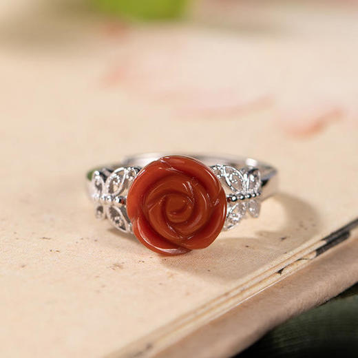 CW60-65-S925南红玛瑙玫瑰花蝴蝶戒指 商品图2