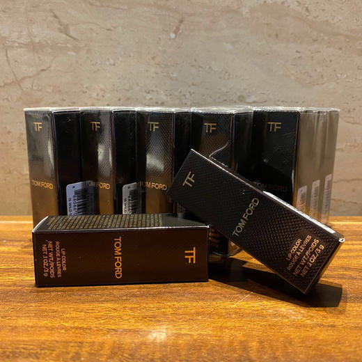 美国TF黑金黑管唇膏 商品图6