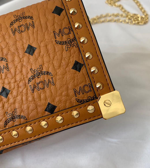 062809mcm铆钉链条包y