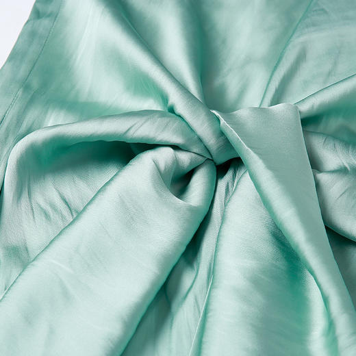 VIMAGE纬漫纪春夏季修身系带连衣裙中长款V1307934 商品图4