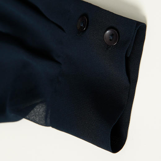 VIMAGE纬漫纪女装夏季轻薄透气防晒薄长款短外套V1303918 商品图2