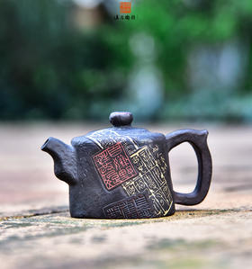 杜俊楠  壶