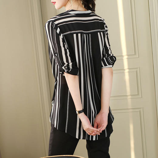 DB-A326夏新款七分袖韩版V领条纹遮肚子大码上衣 商品图2