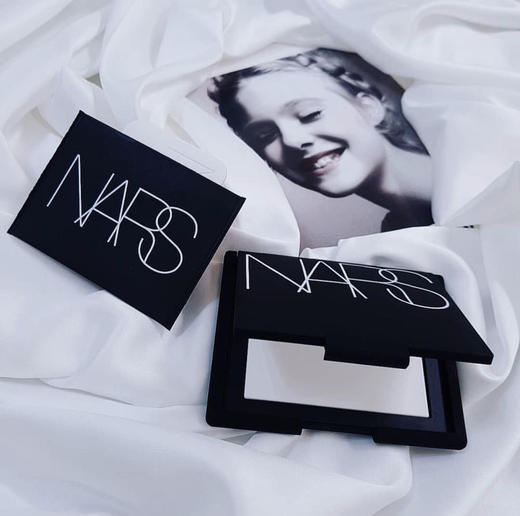 美国NARS粉饼10g 商品图5