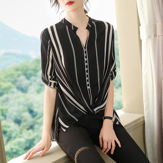 DB-A326夏新款七分袖韩版V领条纹遮肚子大码上衣 商品图0