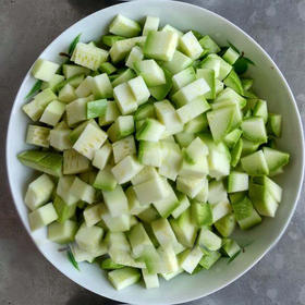 净菜：西葫芦丁8mm/500g