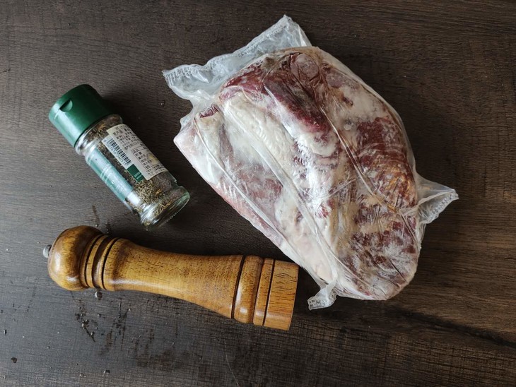 【澳洲和牛】rump cap小西冷原切腰臀肉盖,肉味浓郁有嚼劲,整条约2kg