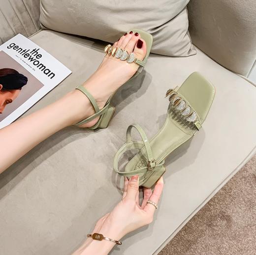 ★TODH女士亮片凉鞋 商品图3