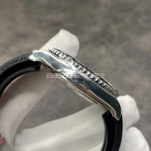 【台湾厂】新款游艇42mm到货，劳游艇名仕型 装载2836机芯，双向旋转60分钟刻度外圈配哑黑色Cerachrom陶质圈口，凸显抛光立体数字！新款时针增大，分针缩细，增强了可读性。新款Pyester 商品图7