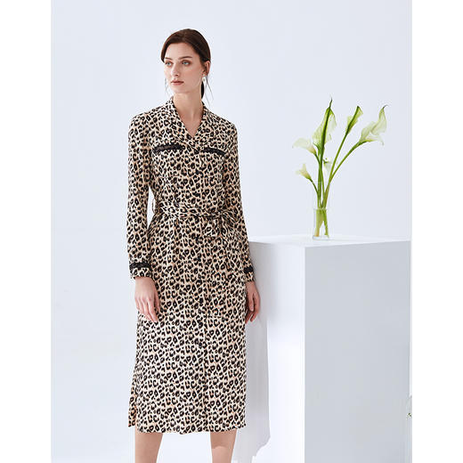 EITIE爱特爱女装秋款时尚复古洋气豹纹印花收腰衬衫连衣裙女显瘦6107819 商品图2