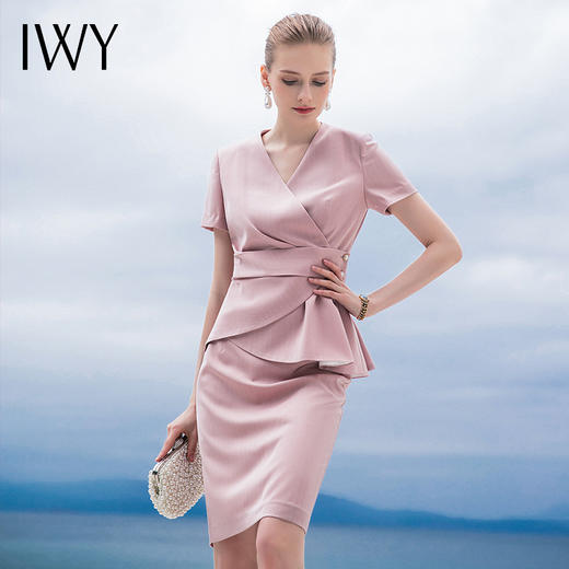 IWY/粉色西装半裙套装CS856 商品图1