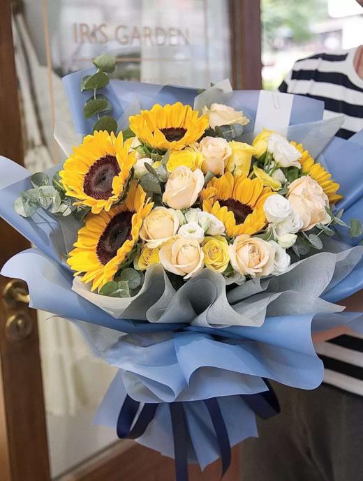 灿烂教师节向日葵花束