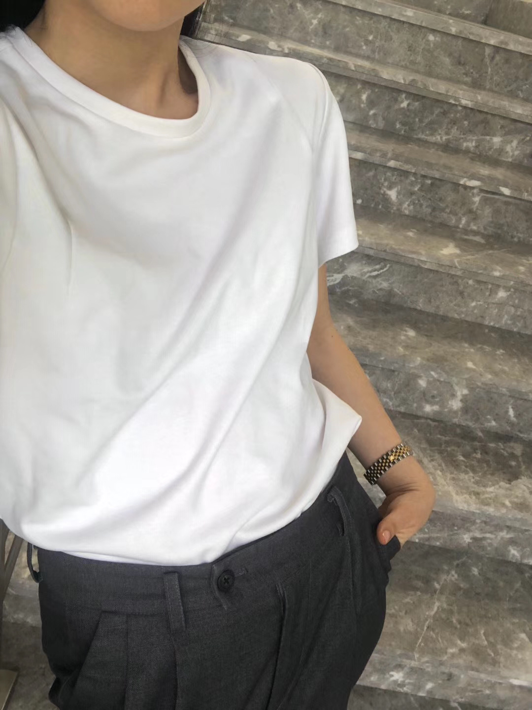 Viktoria Chan | SS2052 Dante Basic Tshirt  [T恤]