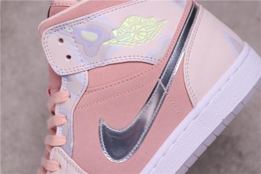 乔丹/Air Jordan AJ1 aj1 乔丹1代 乔1 乔丹1代中帮系列Air Jordan 1 Mid SE AJ1货号：CW6008-600 乔1中帮文化 36-40 商品图2