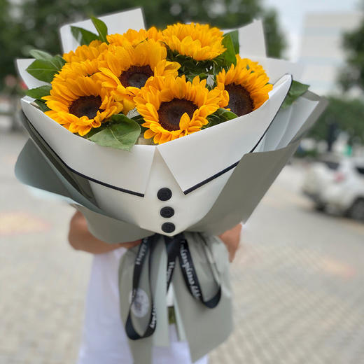 向日葵混搭花束送男士老公爸爸领导创意新款绅士花束生日祝福送花