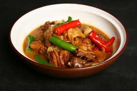 【岑府私厨 小公鸡炖花胶】1例