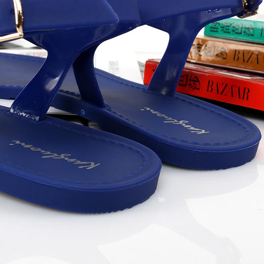 KNS-23(简约 不可复制的美）欧美风格精品凉鞋女丁字扣罗马人字拖 商品图4