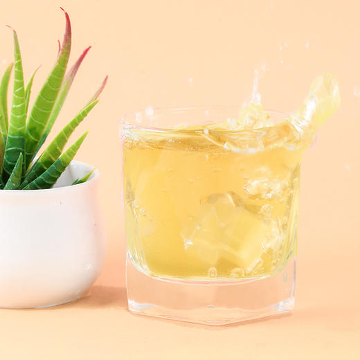 王老吉春都乌龙茶蜜桃味480ml15瓶网红泡泡茶盐汽水果味浓0脂肪