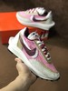 日式解构美学SACAI联名 × NIKE LDV Waffle重叠设计前卫华夫变形休闲慢跑鞋 官方货号：BV0073-301 绿黄粉 sacai在SS19的发布会上展示了自己与Nike全新联名 商品缩略图7