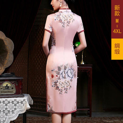 HQX-JYJ004中国风复古高档绸缎改良旗袍裙 商品图3